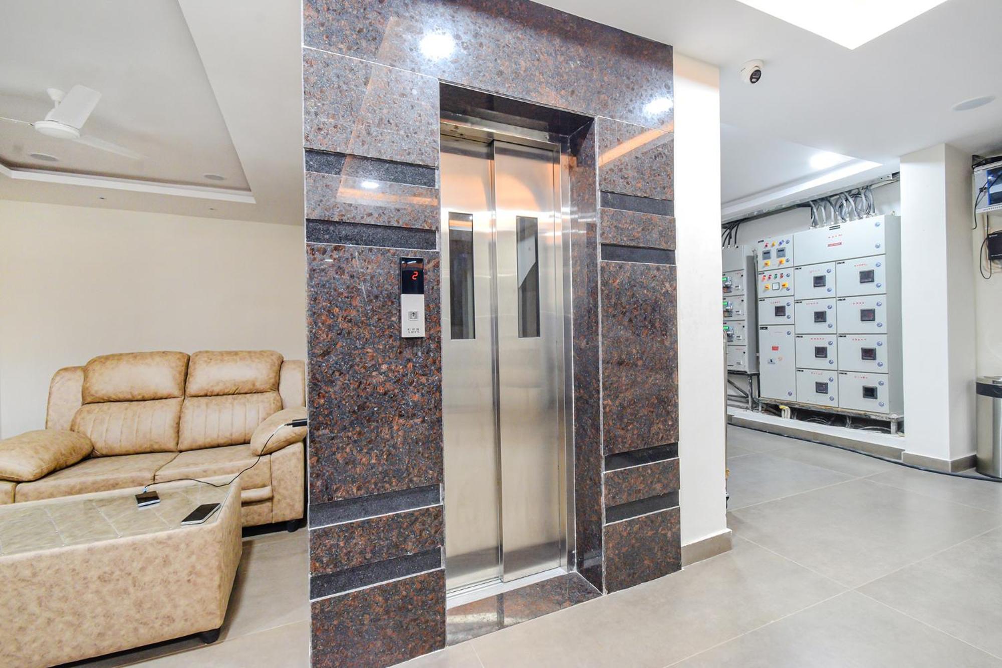 Fabhotel Seri - Nr Kims Hospital, Gachibowli Hyderabad Eksteriør bilde